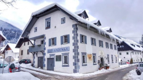 Отель Apartments Belopeški Dvori, Краньска Гора